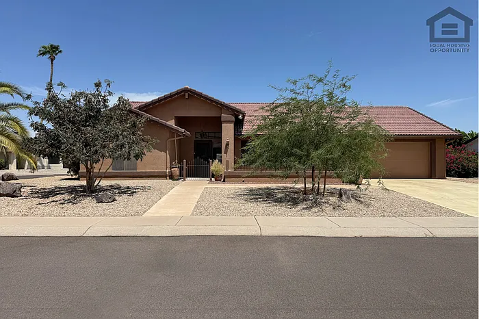 17211 N Desert Glen Dr — Photo 1