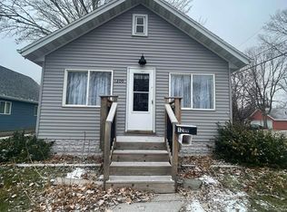 1200 Englewood Ave, Waterloo, IA 50701