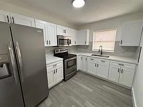 4 bed, 2.0 bath, 1250 sqft, $2,500 — Photo 3