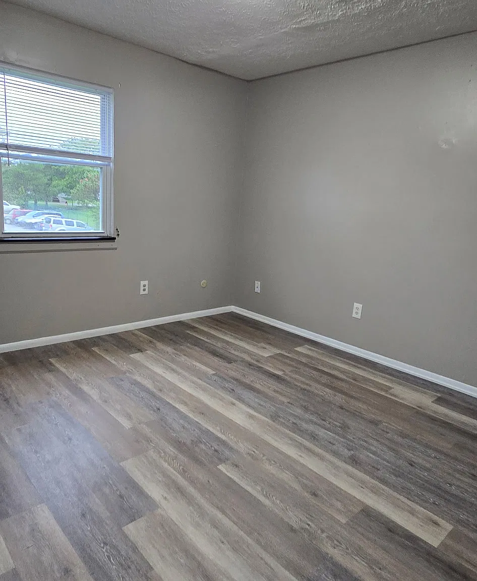 2242 Webster Canyon Ct — Photo 4