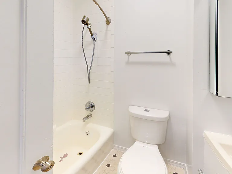 727 Ellis St #309 — Photo 6