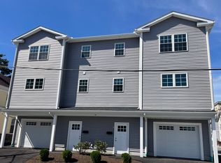 160 Franklin St #1, Fall River, MA 02720