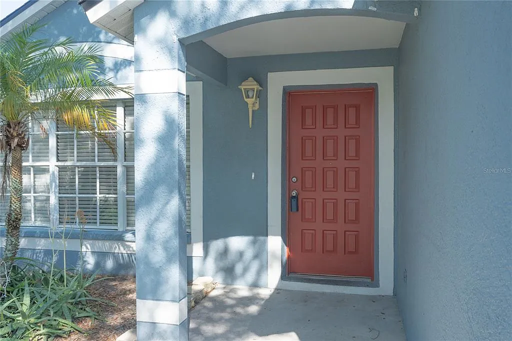 3 bed, 2.0 bath, 1194 sqft, $1,995 — Photo 3