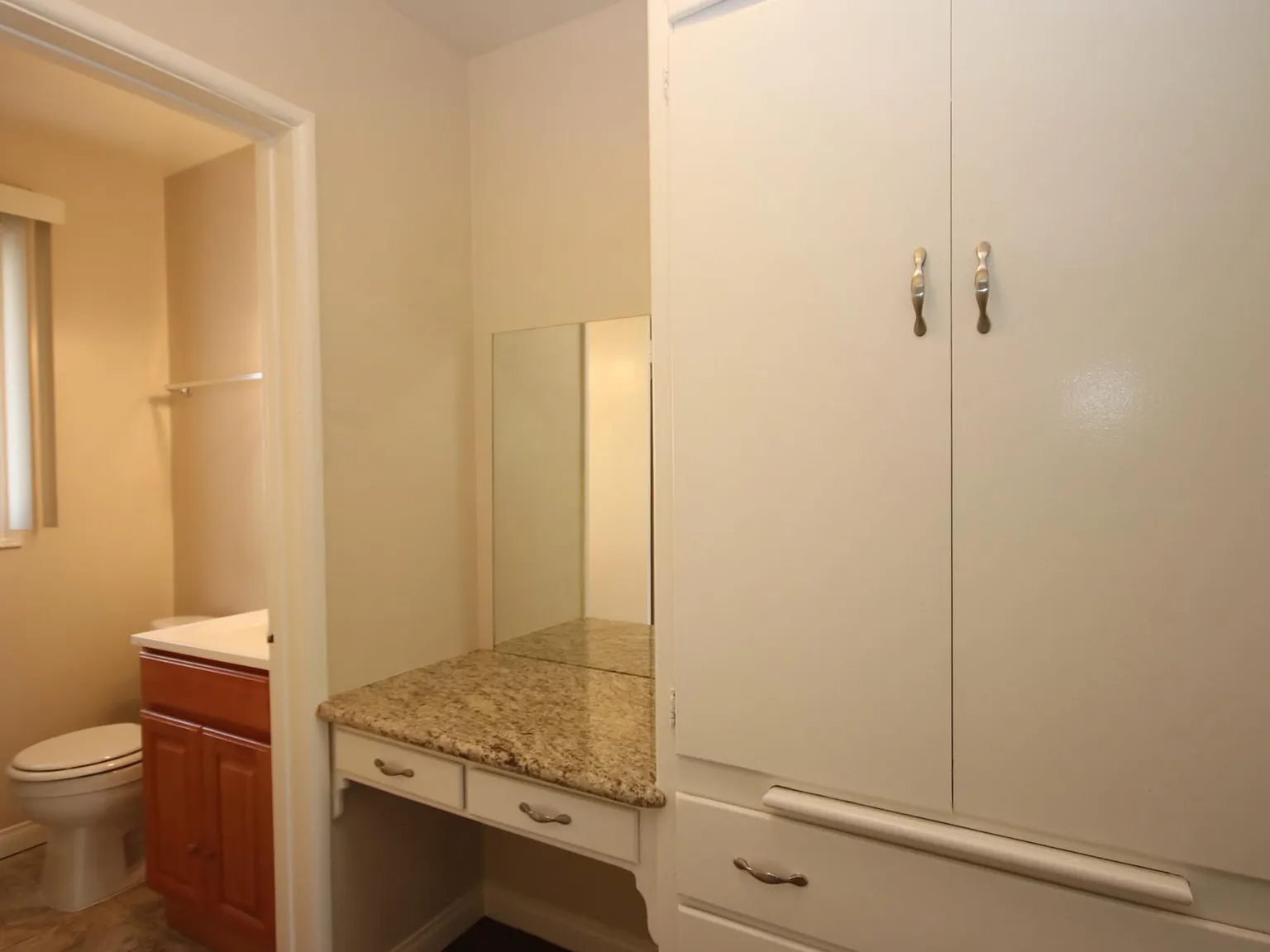 Studio, $1,695 — Photo 4
