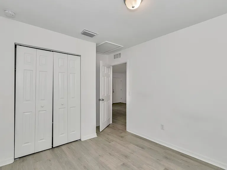 12 Olive Cir — Photo 8