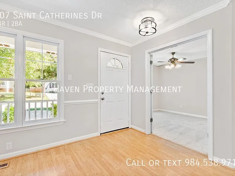 707 Saint Catherines Dr — Photo 15
