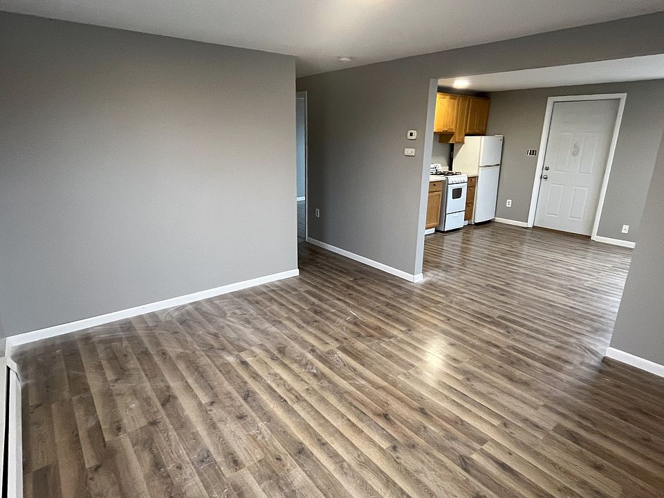 2nd image of 64 E Stephenson Ave #1