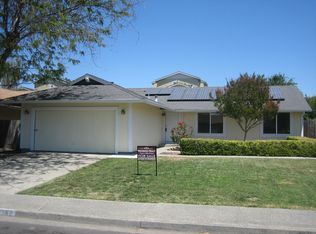 8382 Lombard Way, Rohnert Park, CA 94928