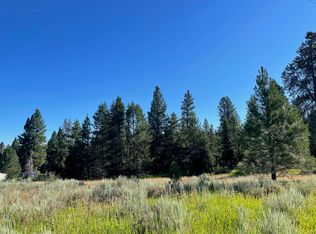 102 W Prospectors Dr, Cascade, ID 83611