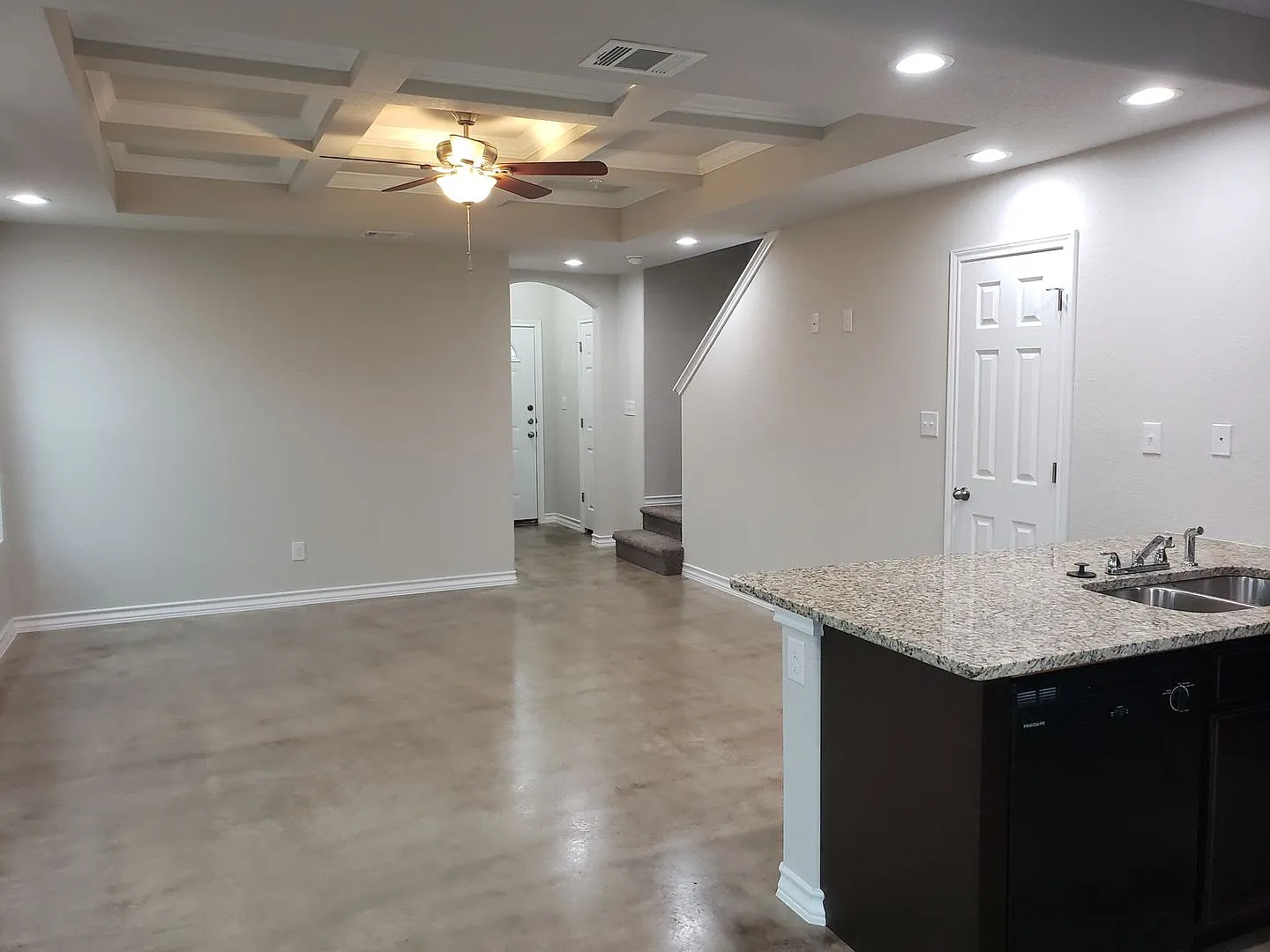 Town home for rent — Photo 4
