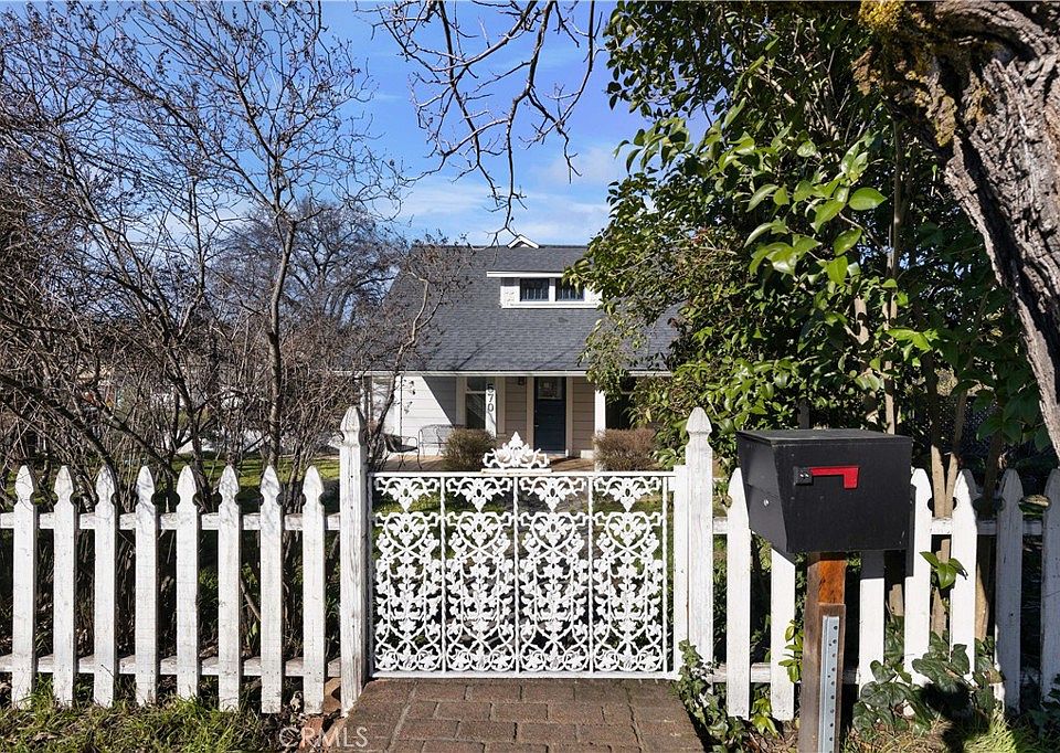 570 9th St, Lakeport, CA 95453 Zillow