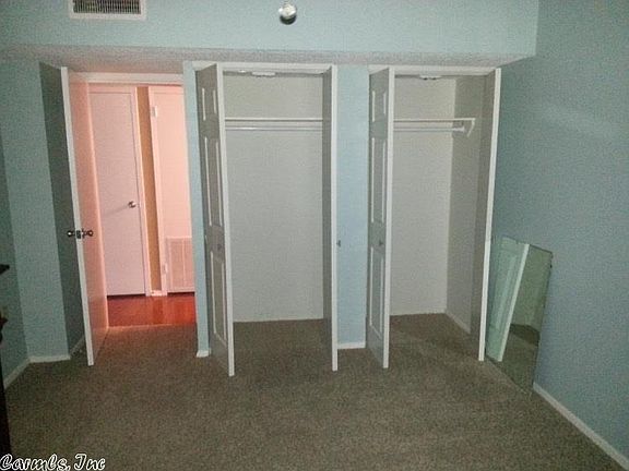 5th image of 700 E 9th St APT 6H