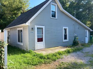 504 Sumpter Rd, Belleville, MI 48111