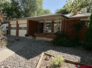 908 S 12th St, Montrose, CO 81401