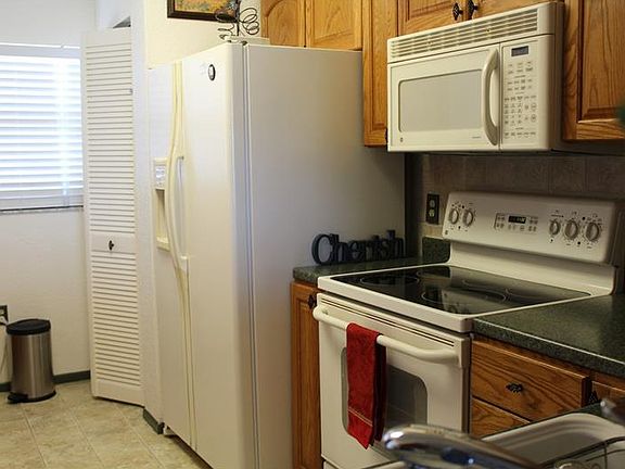 5th image of 1000 Cove Cay Dr Unit 6C