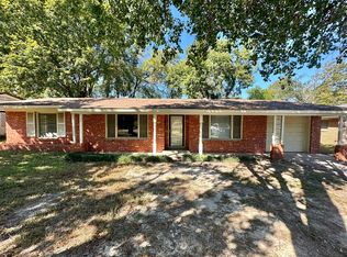 2213 Idlewood Dr, Tyler, TX 75701
