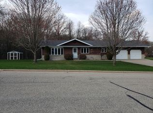 605 W Helen St, Markesan, WI 53946