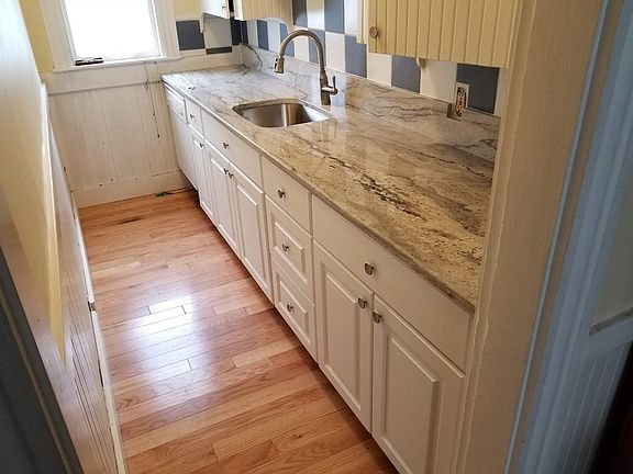 2nd image of 8-10 Elsmere Ave