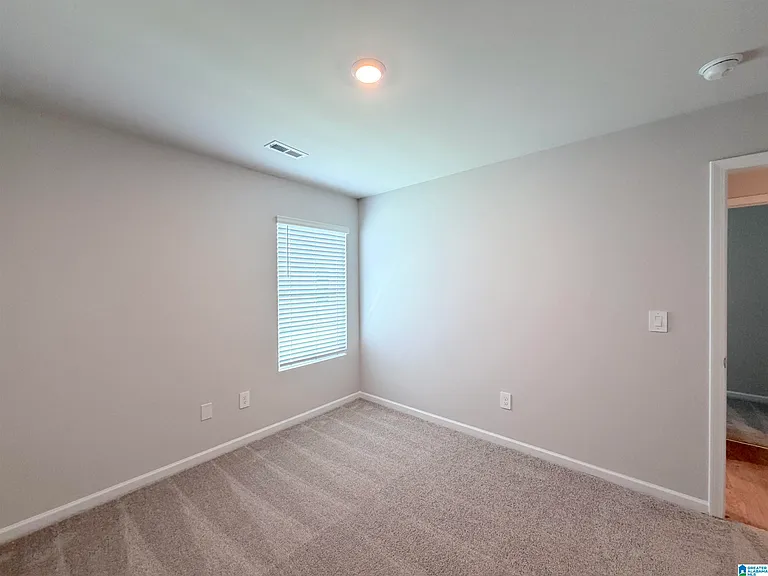 128 Challenger Way — Photo 38