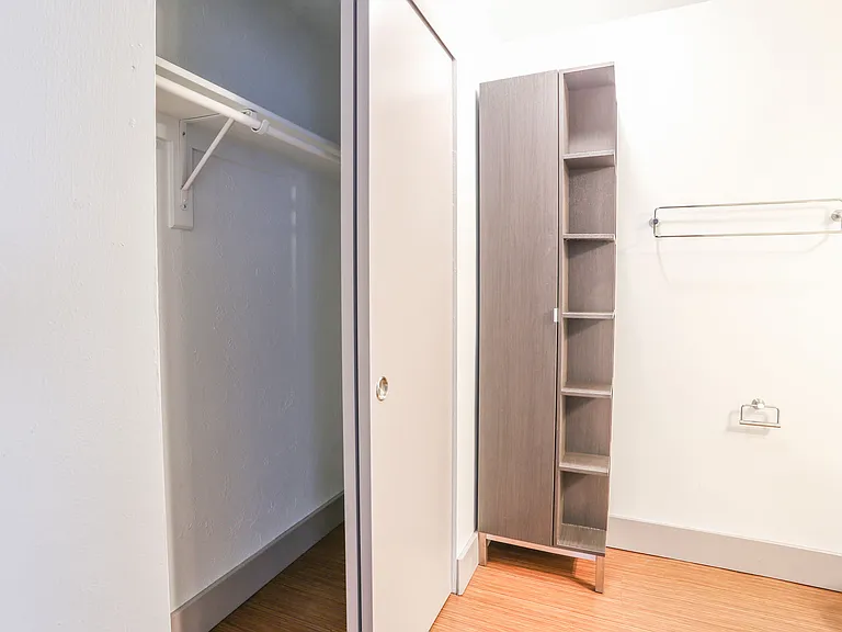 Altair Apartments — Photo 44