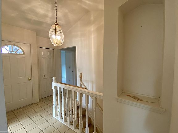4th image of 45620 Elm Tree Ln