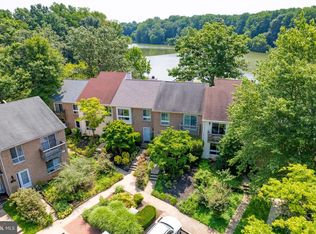 7261 Dockside Ln, Columbia, MD 21045