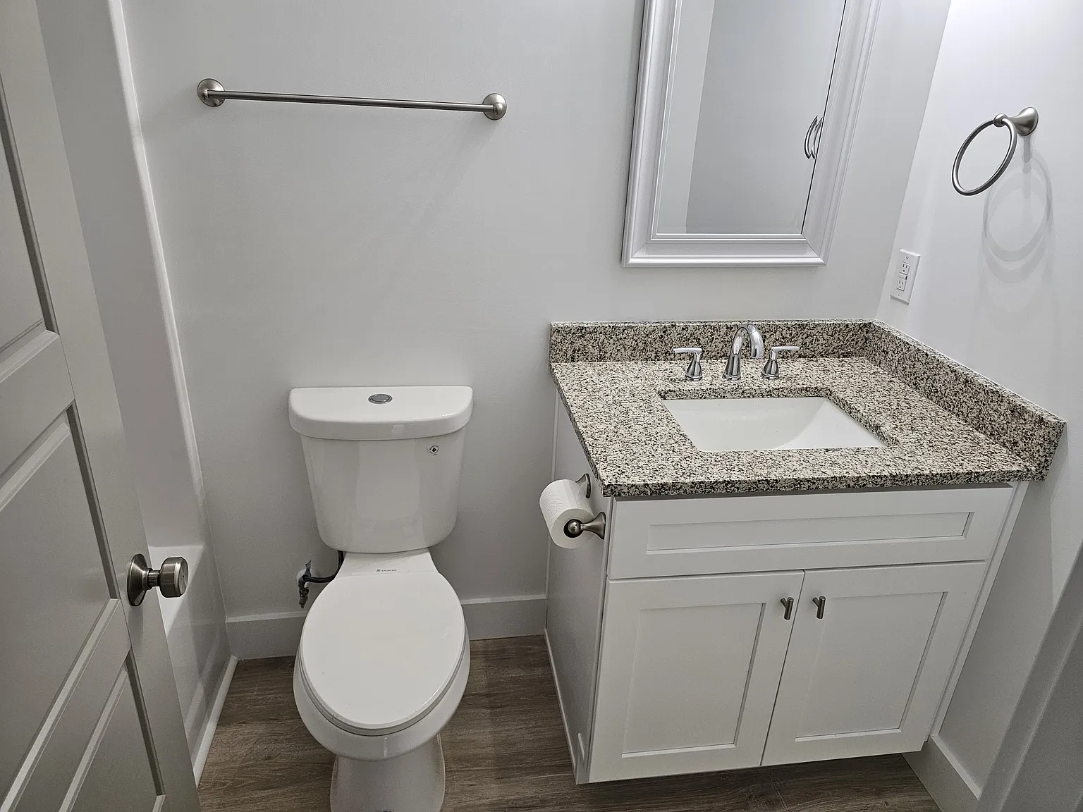 3 bed, 1400 sqft, $1,800 — Photo 4