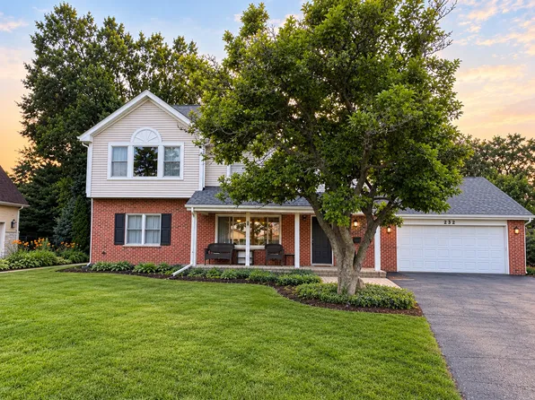 232 Linden Rd, Northbrook, IL 60062