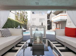 Barrington Avenue Apartment Homes, Los Angeles, CA 90049