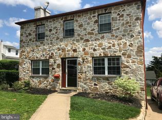 1 Maple Ave, Belmont Hills, PA 19004