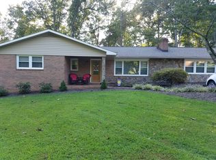 210 Green Acres Hill St, Millers Creek, NC 28651