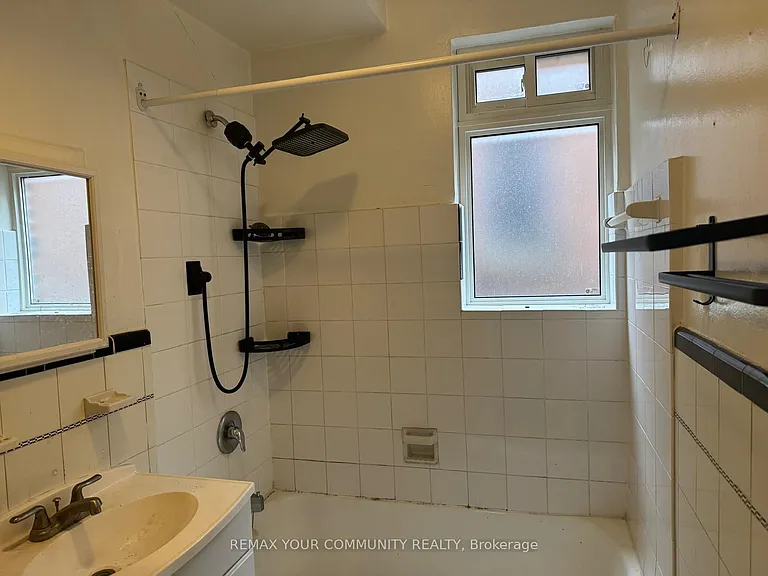 607 Kingston Rd #2 — Photo 7