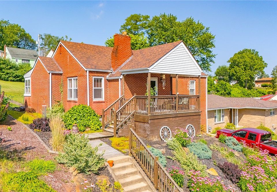 1st image of 315 Canterbury Blvd
