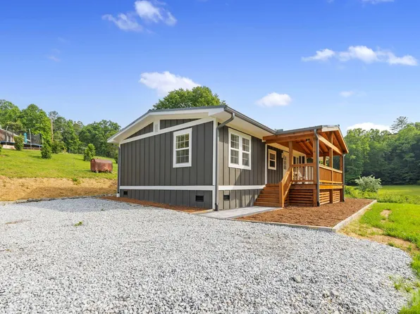 431 Pole Miller Ext, Brevard, NC 28712