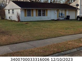 231 W Auburn Ave, Springfield, OH 45506