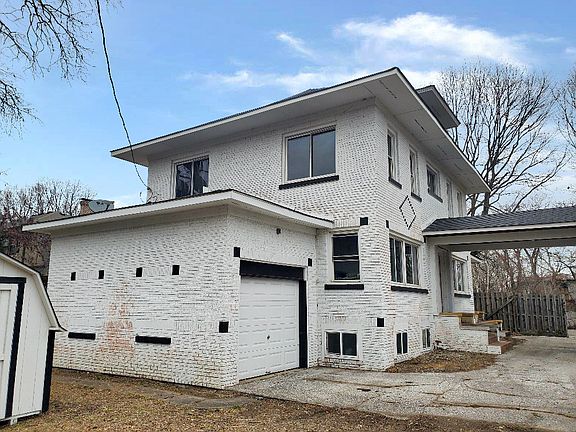 5th image of 3118 Fall Creekway Parkway Dr