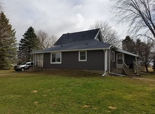 8588 S Blackmer Rd, Carson City, MI 48811