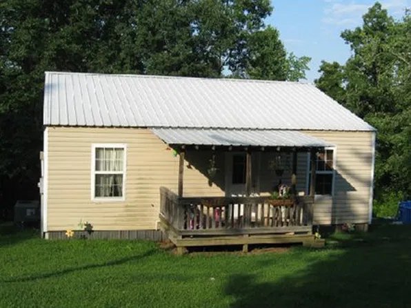 5003 Crawford School Rd, Scotts Hill, TN 38374