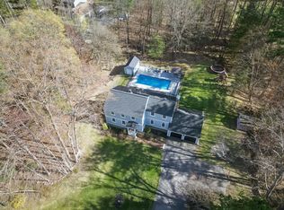 6 Cider Mill Rd, Bedford, NH 03110