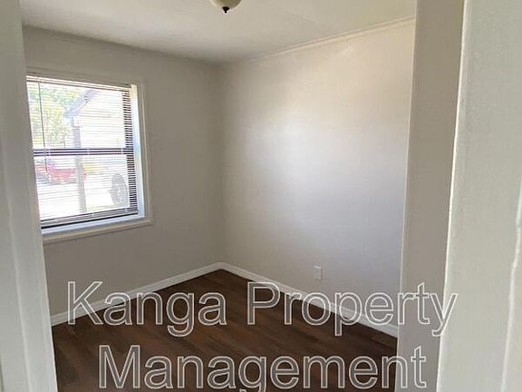 5th image of 816 W 4th St