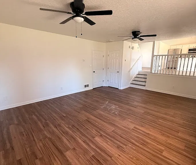 253 Colonial Way — Photo 19