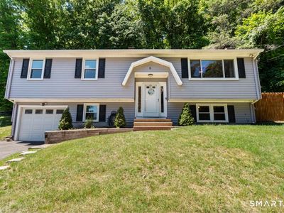 6 Snowapple Lane, Milford, CT, 06460