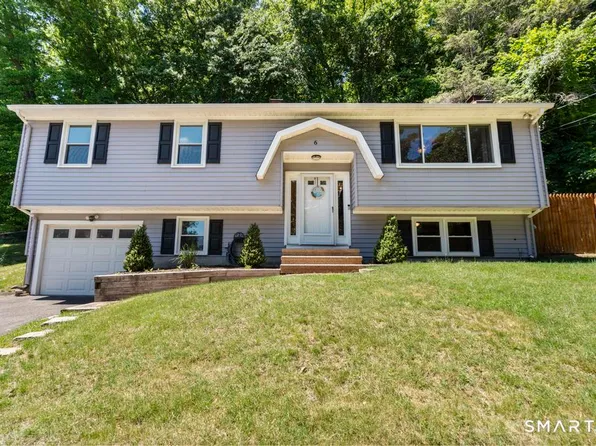 6 Snowapple Lane, Milford, CT 06460