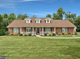 272 Fredericksburg Rd, Jonestown, PA 17038