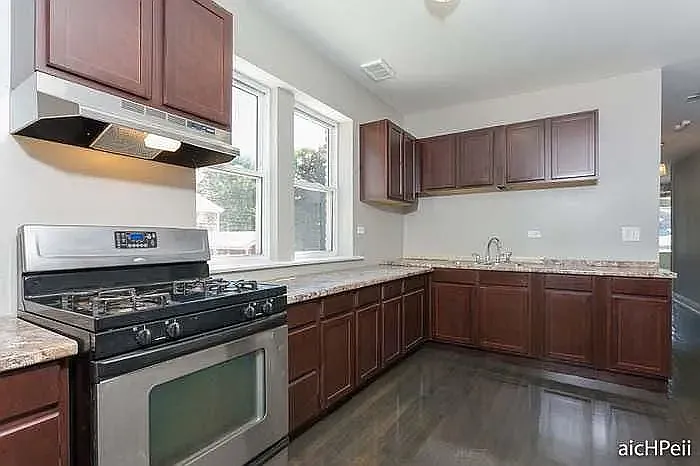 7961 S Essex Ave #1 — Photo 6