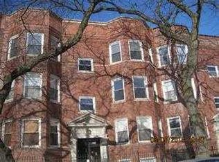 4030 S Calumet Ave APT 2N, Chicago, IL 60653