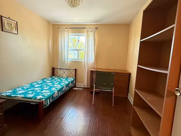 266 Bridletowne Cir #45 — Photo 2