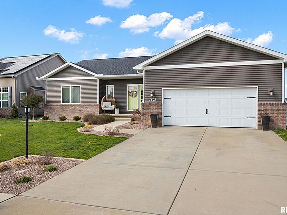 3rd image of 1403 Westminster Dr