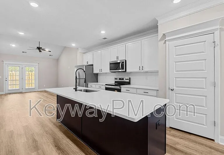 2103 Denmark Ave SE — Photo 11