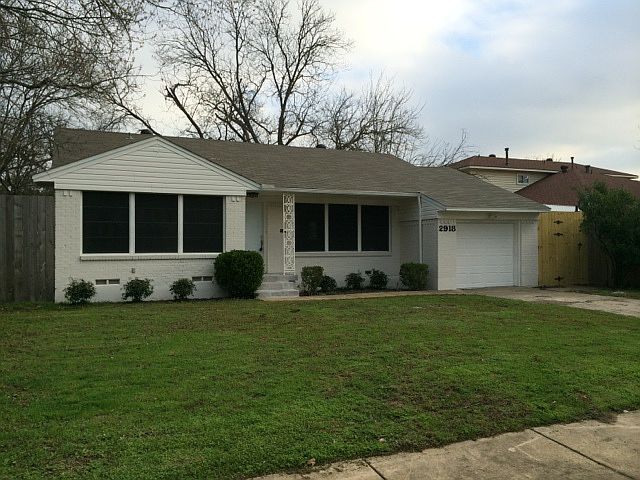 1st image of 2918 Highwood Dr